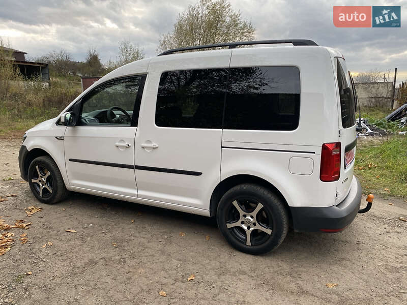 Минивэн Volkswagen Caddy 2017 в Калуше фото 15 Минивэн Volkswagen Caddy 2017 в Калуше