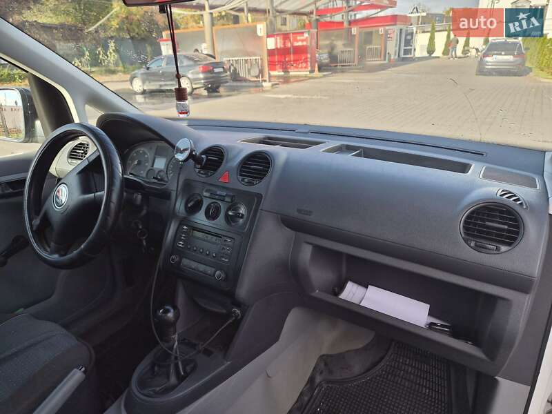 Минивэн Volkswagen Caddy 2005 в Львове