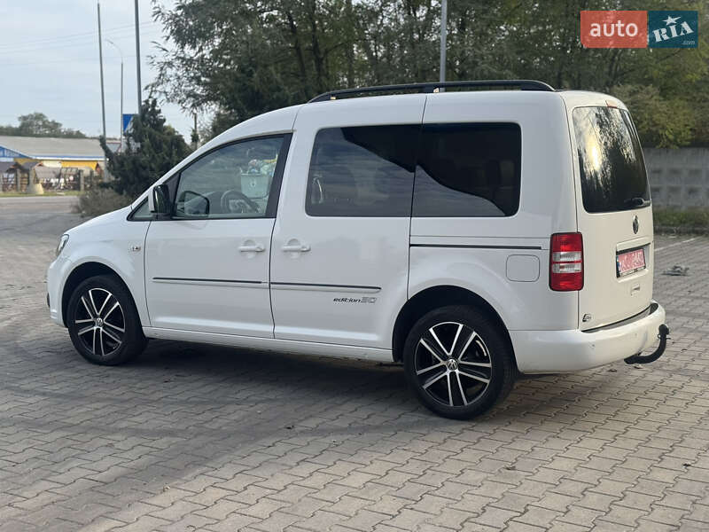 Минивэн Volkswagen Caddy 2013 в Львове