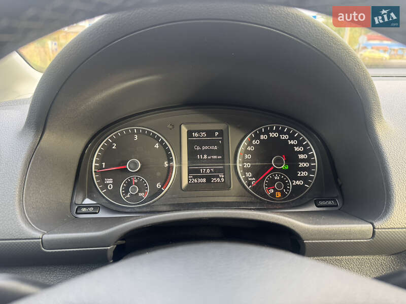 Минивэн Volkswagen Caddy 2013 в Львове