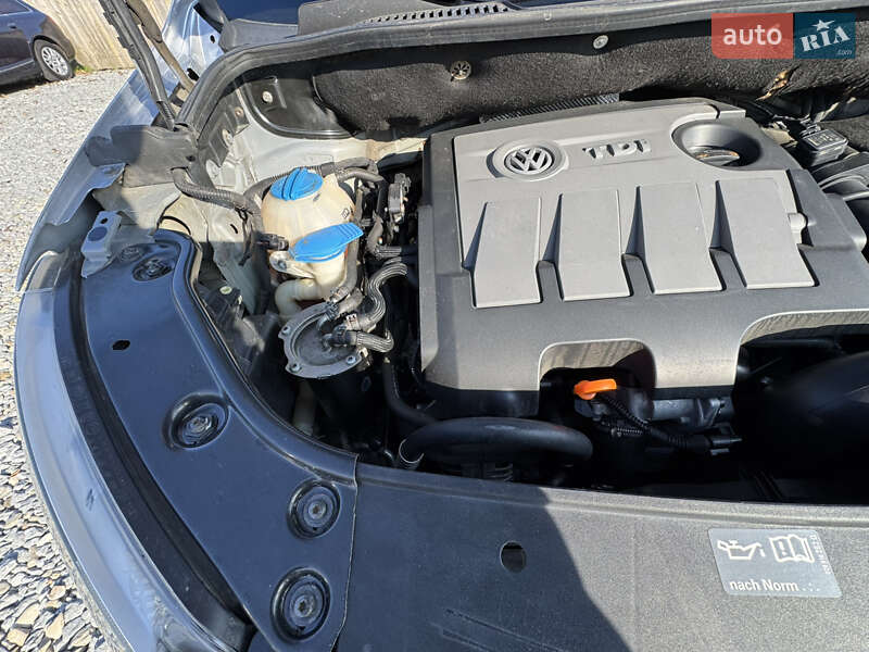 Мінівен Volkswagen Caddy 2010 в Чернівцях фото 35 Мінівен Volkswagen Caddy 2010 в Чернівцях