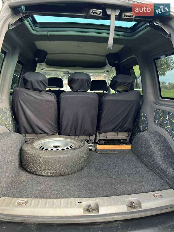 Мінівен Volkswagen Caddy 2006 в Самборі фото 2 Мінівен Volkswagen Caddy 2006 в Самборі