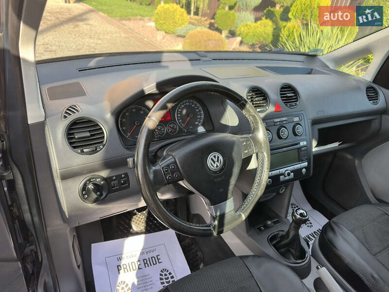 Минивэн Volkswagen Caddy 2009 в Ивано-Франковске фото 26 Минивэн Volkswagen Caddy 2009 в Ивано-Франковске