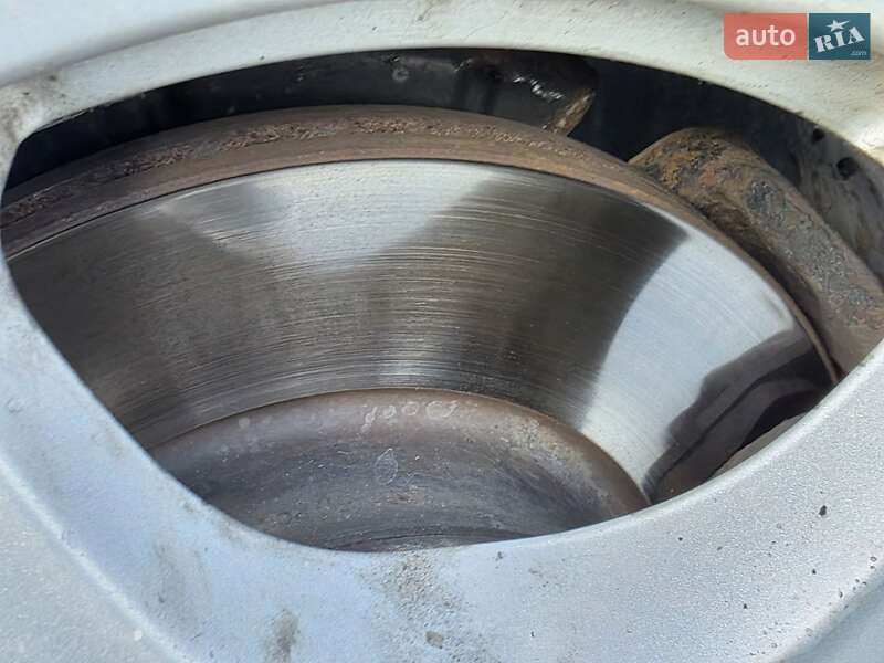 Вантажний фургон Volkswagen Caddy 2012 в Тернополі