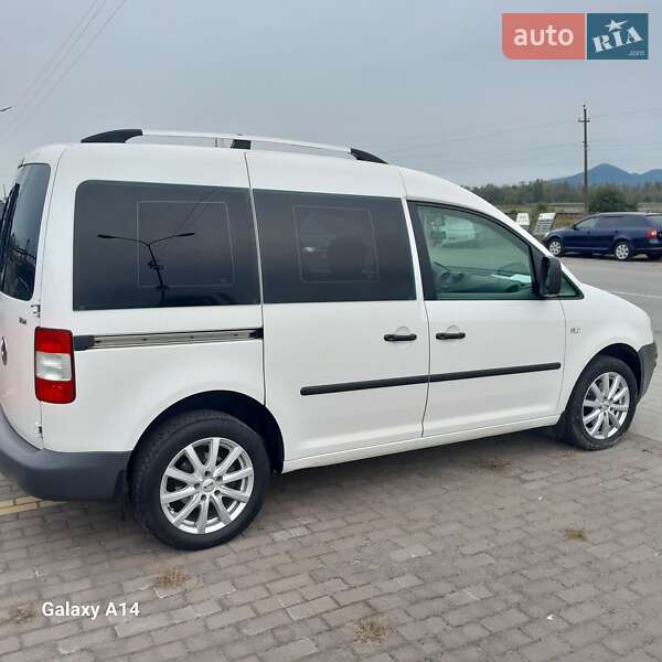 Минивэн Volkswagen Caddy 2007 в Виноградове фото 4 Минивэн Volkswagen Caddy 2007 в Виноградове