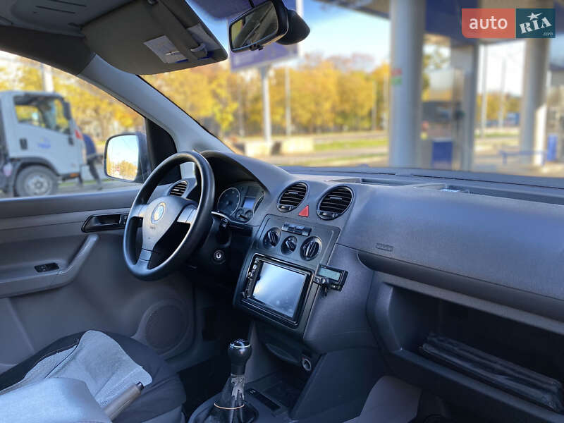 Мінівен Volkswagen Caddy 2008 в Миколаєві