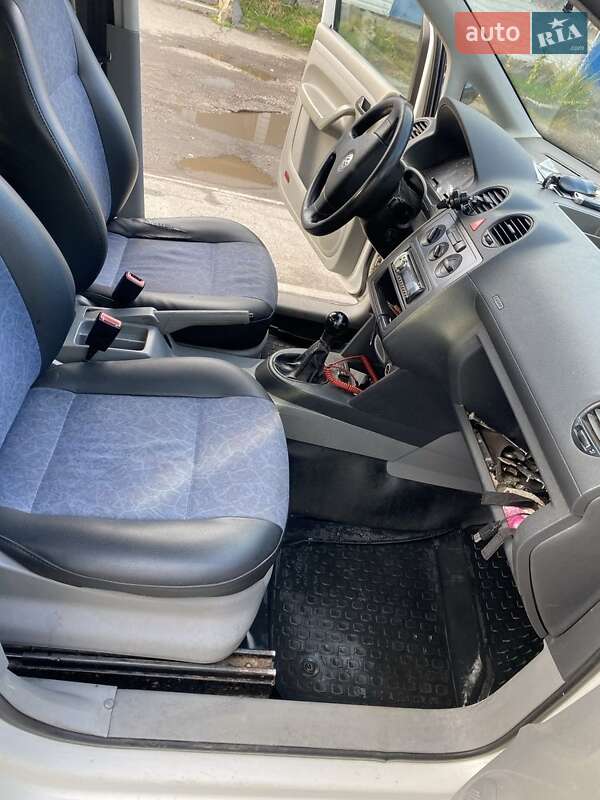 Минивэн Volkswagen Caddy 2007 в Черкассах фото 5 Минивэн Volkswagen Caddy 2007 в Черкассах