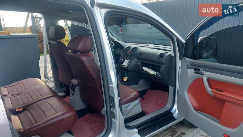 Минивэн Volkswagen Caddy 2008 в Дрогобыче