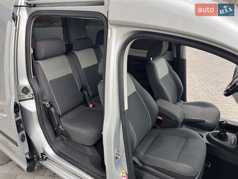 Минивэн Volkswagen Caddy 2011 в Ковеле фото 24 Минивэн Volkswagen Caddy 2011 в Ковеле