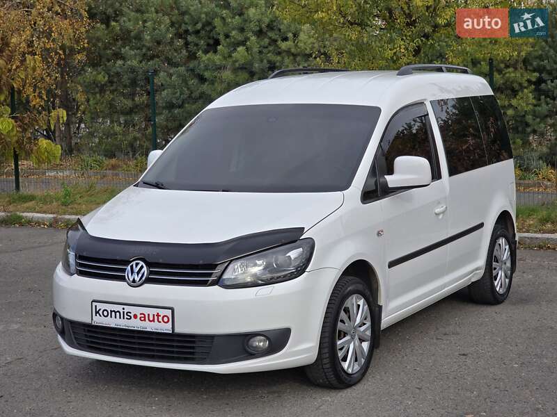 Минивэн Volkswagen Caddy 2014 в Хмельницком