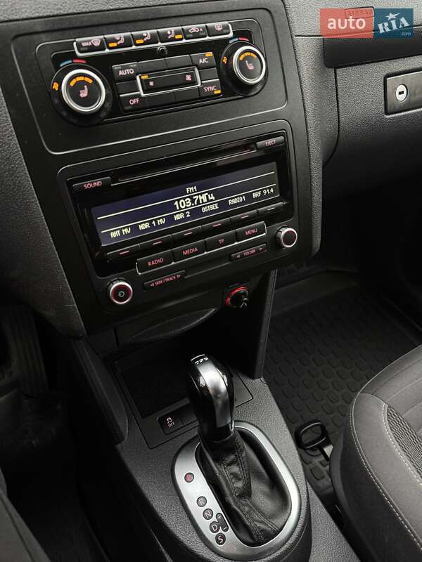 Мінівен Volkswagen Caddy 2014 в Рівному