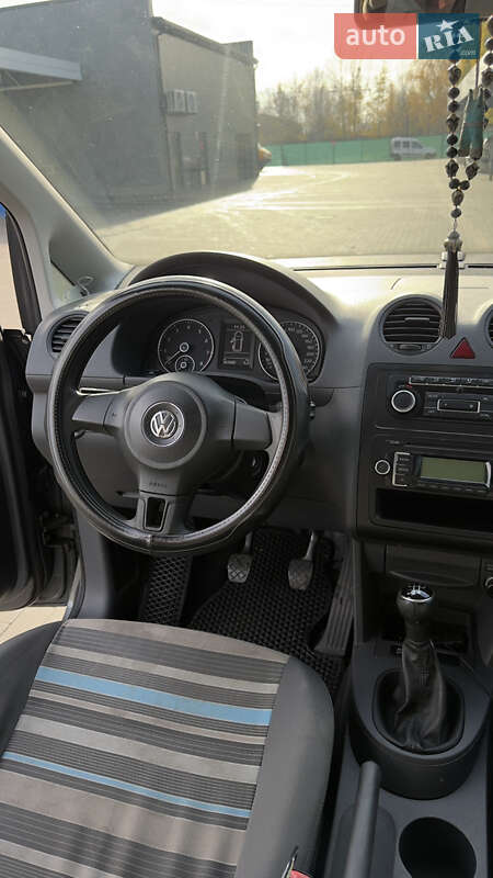 Минивэн Volkswagen Caddy 2011 в Лубнах фото 10 Минивэн Volkswagen Caddy 2011 в Лубнах