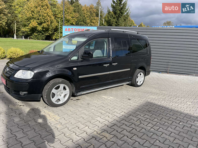 Мінівен Volkswagen Caddy 2009 в Луцьку
