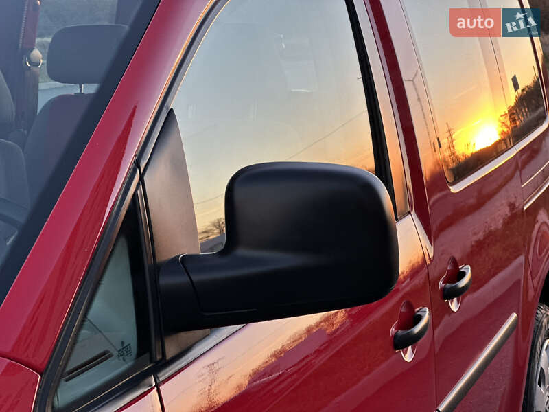 Мінівен Volkswagen Caddy 2008 в Вінниці