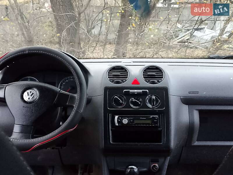 Мінівен Volkswagen Caddy 2007 в Києві