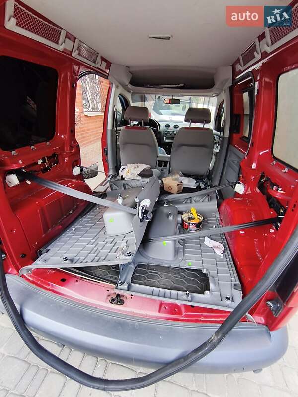 Мінівен Volkswagen Caddy 2009 в Полтаві фото 39 Мінівен Volkswagen Caddy 2009 в Полтаві