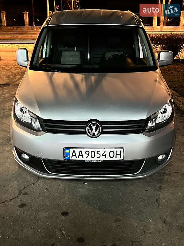Грузопассажирский фургон Volkswagen Caddy 2010 в Киеве фото 14 Грузопассажирский фургон Volkswagen Caddy 2010 в Киеве