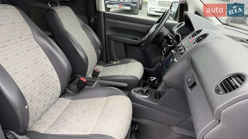Грузопассажирский фургон Volkswagen Caddy 2012 в Харькове
