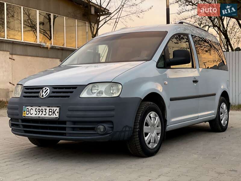Минивэн Volkswagen Caddy 2004 в Львове