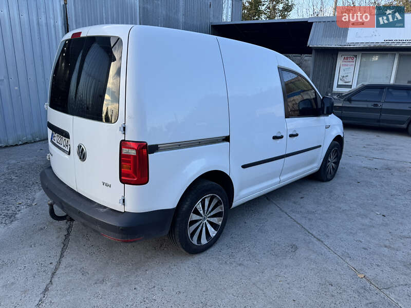 Грузовой фургон Volkswagen Caddy 2016 в Днепре