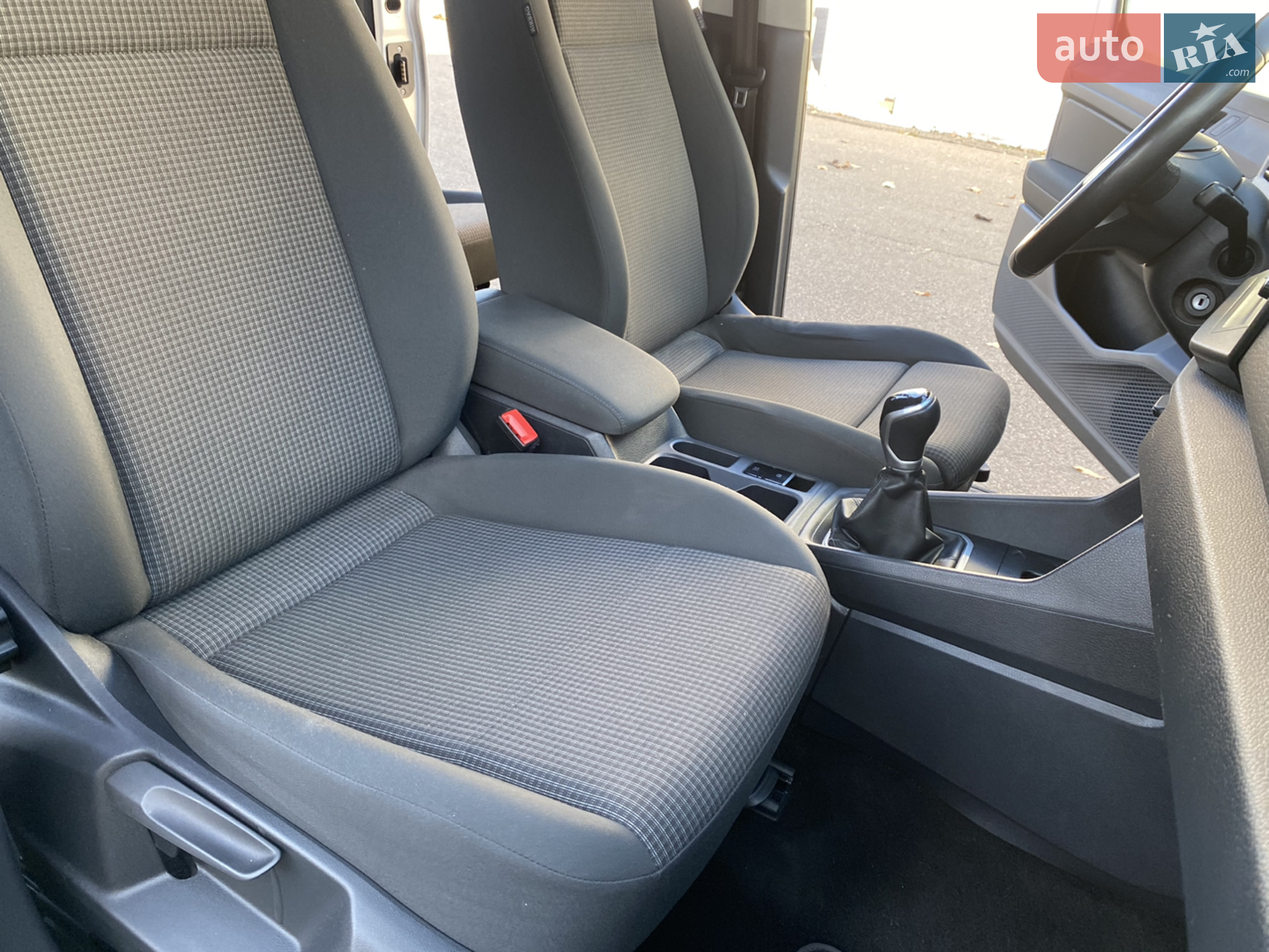 2021 Volkswagen Caddy - мініатюра 31