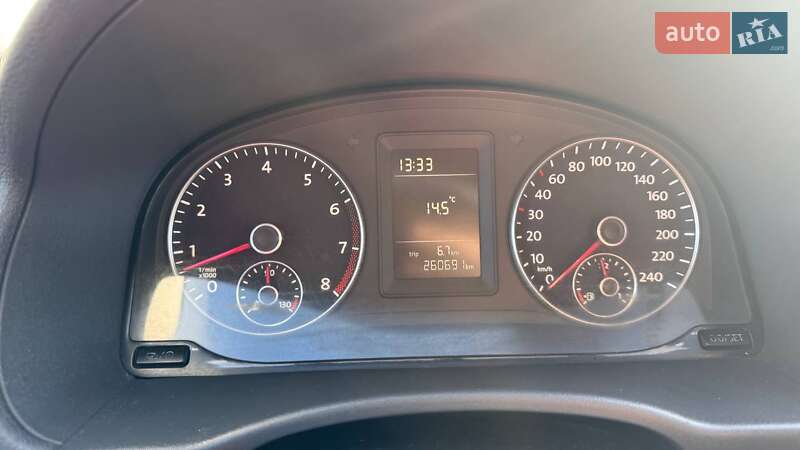 Грузовой фургон Volkswagen Caddy 2013 в Киеве