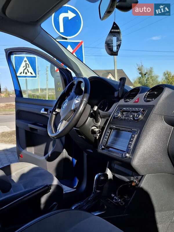 Мінівен Volkswagen Caddy 2015 в Іллінцях