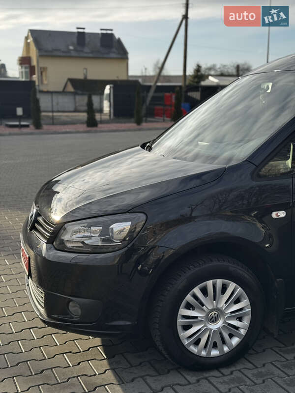 Минивэн Volkswagen Caddy 2014 в Луцке