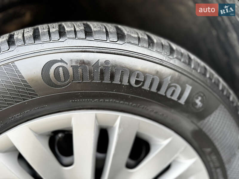 Минивэн Volkswagen Caddy 2014 в Луцке