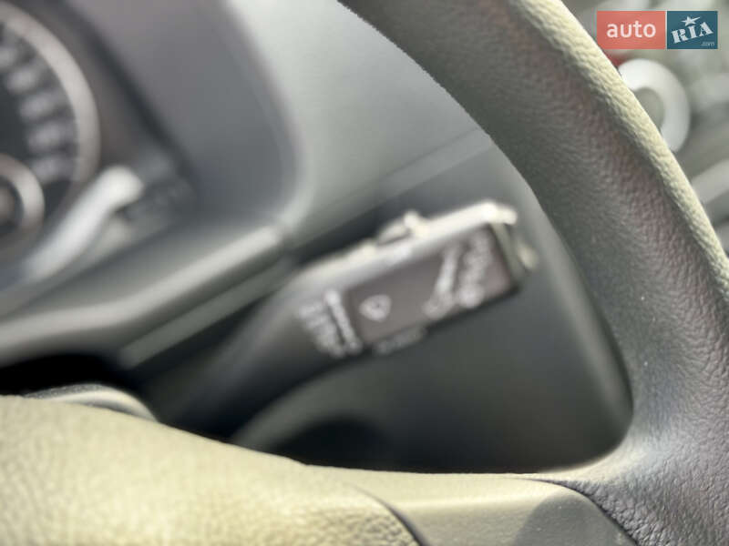 Минивэн Volkswagen Caddy 2014 в Луцке