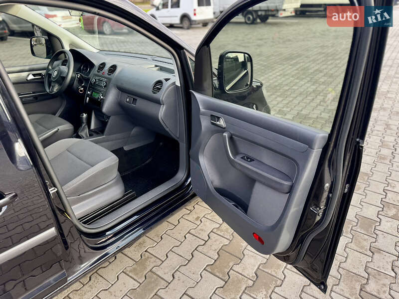Минивэн Volkswagen Caddy 2014 в Луцке