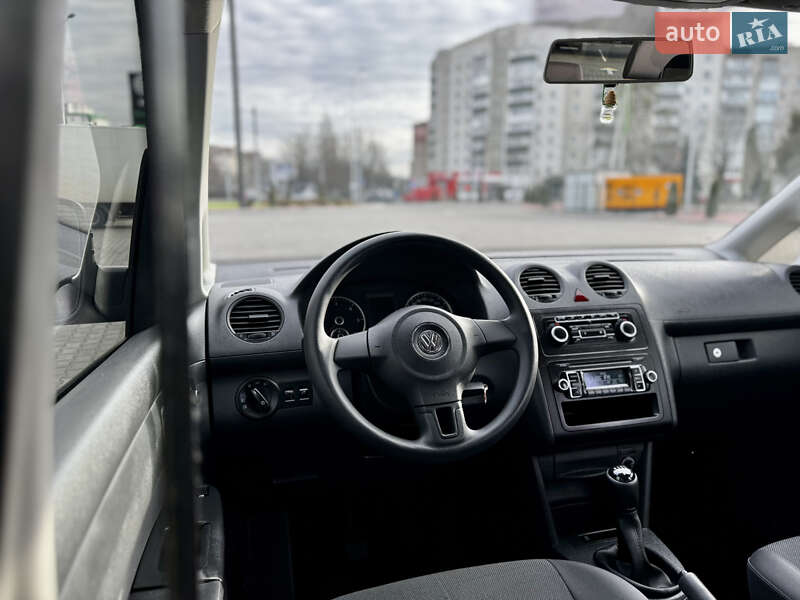 Минивэн Volkswagen Caddy 2014 в Луцке
