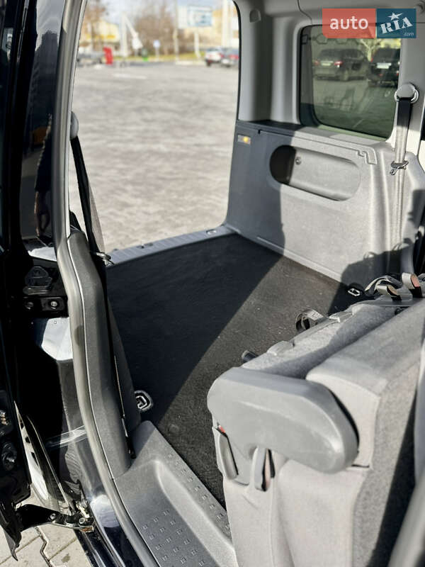 Минивэн Volkswagen Caddy 2014 в Луцке