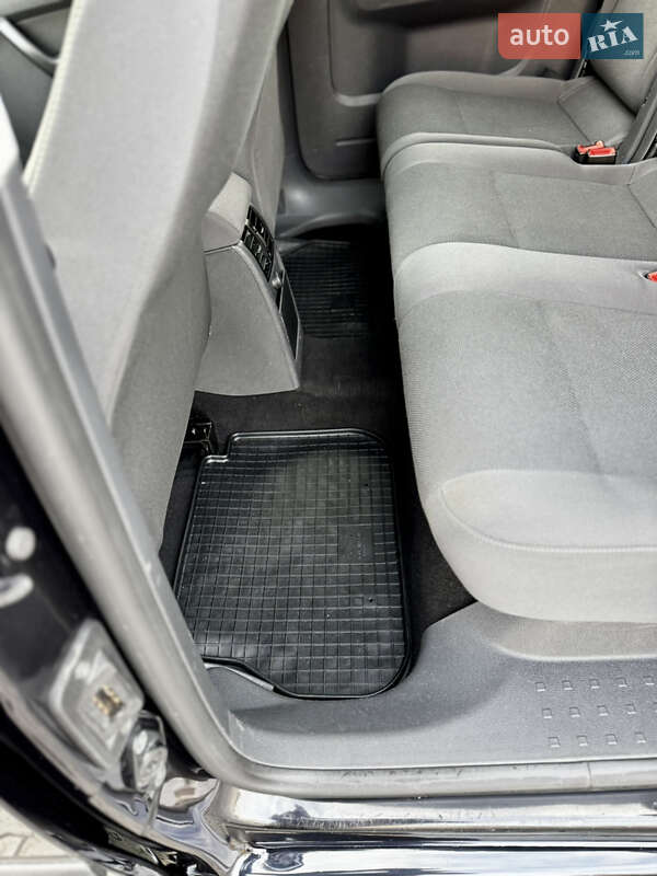 Минивэн Volkswagen Caddy 2014 в Луцке