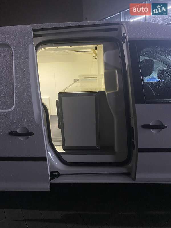 Вантажний фургон Volkswagen Caddy 2019 в Києві