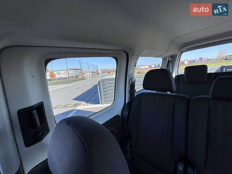 Мінівен Volkswagen Caddy 2016 в Мукачевому