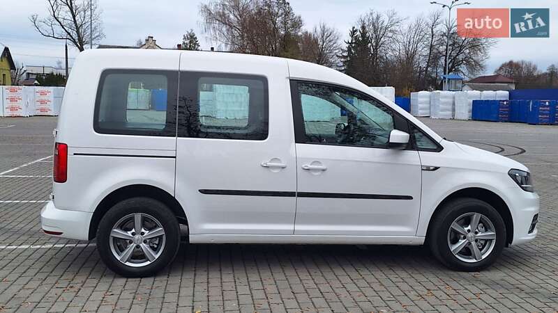 Мінівен Volkswagen Caddy 2018 в Коломиї