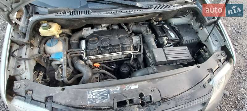 Мінівен Volkswagen Caddy 2010 в Луцьку