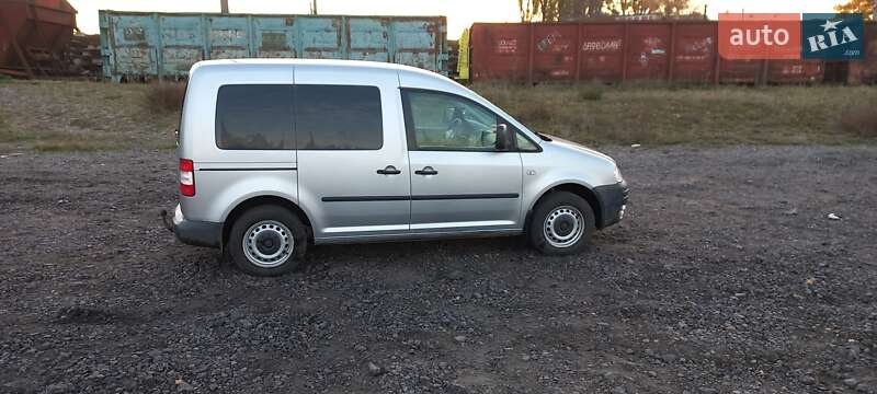 Мінівен Volkswagen Caddy 2010 в Луцьку