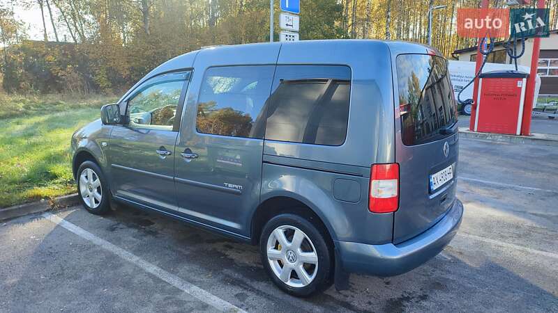 Мінівен Volkswagen Caddy 2010 в Харкові