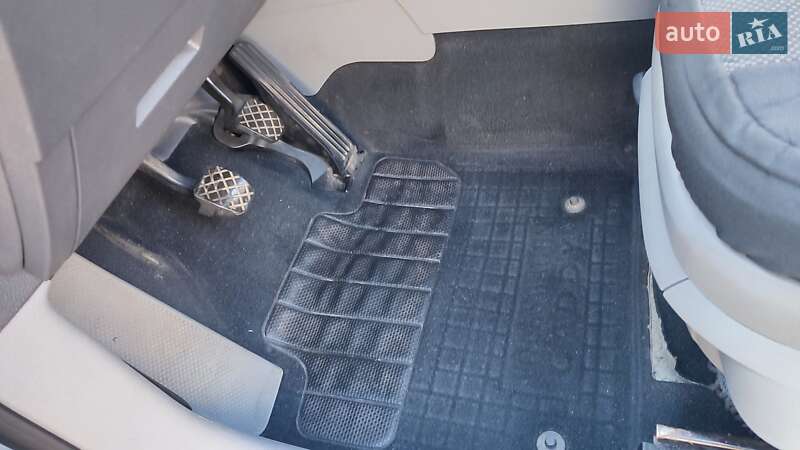 Мінівен Volkswagen Caddy 2010 в Харкові