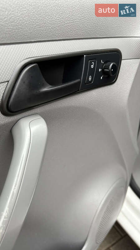 Мінівен Volkswagen Caddy 2008 в Хмельницькому фото 22 Мінівен Volkswagen Caddy 2008 в Хмельницькому