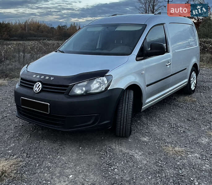 Грузовой фургон Volkswagen Caddy 2014 в Мостиске
