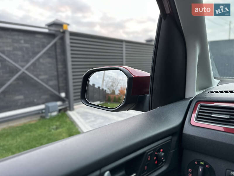 Минивэн Volkswagen Caddy 2015 в Луцке фото 49 Минивэн Volkswagen Caddy 2015 в Луцке