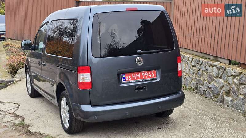 Мінівен Volkswagen Caddy 2010 в Полтаві