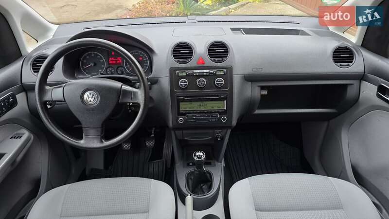 Мінівен Volkswagen Caddy 2010 в Полтаві
