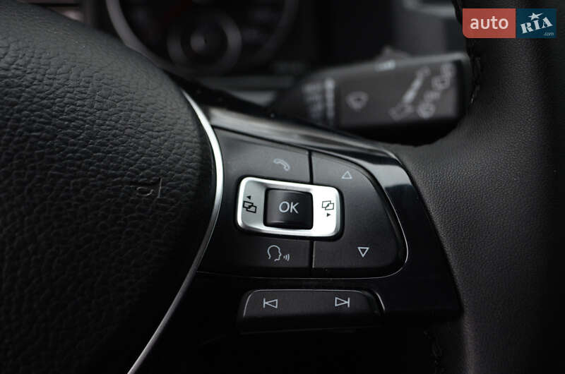 Мінівен Volkswagen Caddy 2020 в Києві