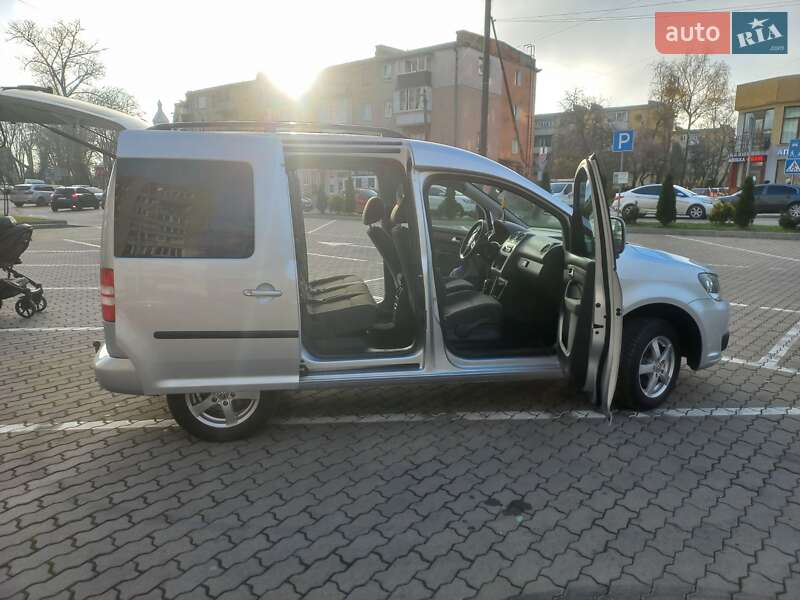Минивэн Volkswagen Caddy 2011 в Дрогобыче