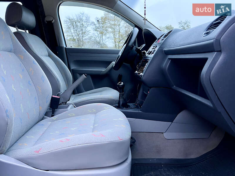 Мінівен Volkswagen Caddy 2005 в Тернополі фото 31 Мінівен Volkswagen Caddy 2005 в Тернополі