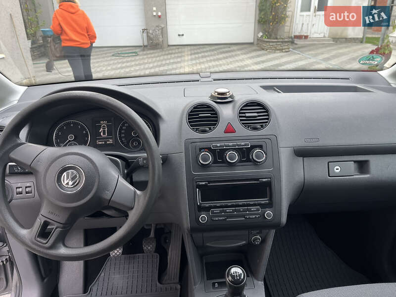 Мінівен Volkswagen Caddy 2013 в Чернівцях фото 15 Мінівен Volkswagen Caddy 2013 в Чернівцях